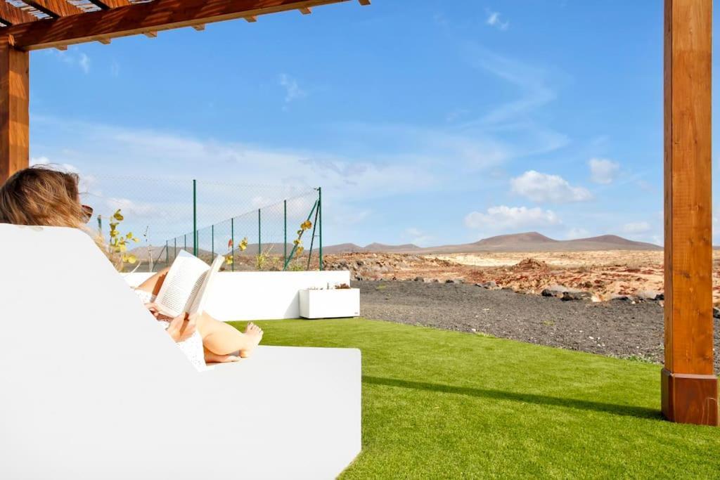 Villa Fenix - Oasis In Natural Reserve Лахарес Экстерьер фото